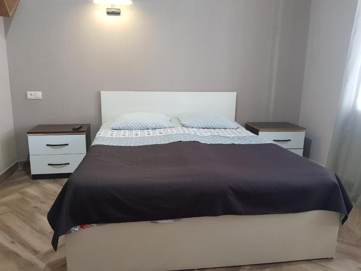 Midia Guest House Кобулети Екстериор снимка