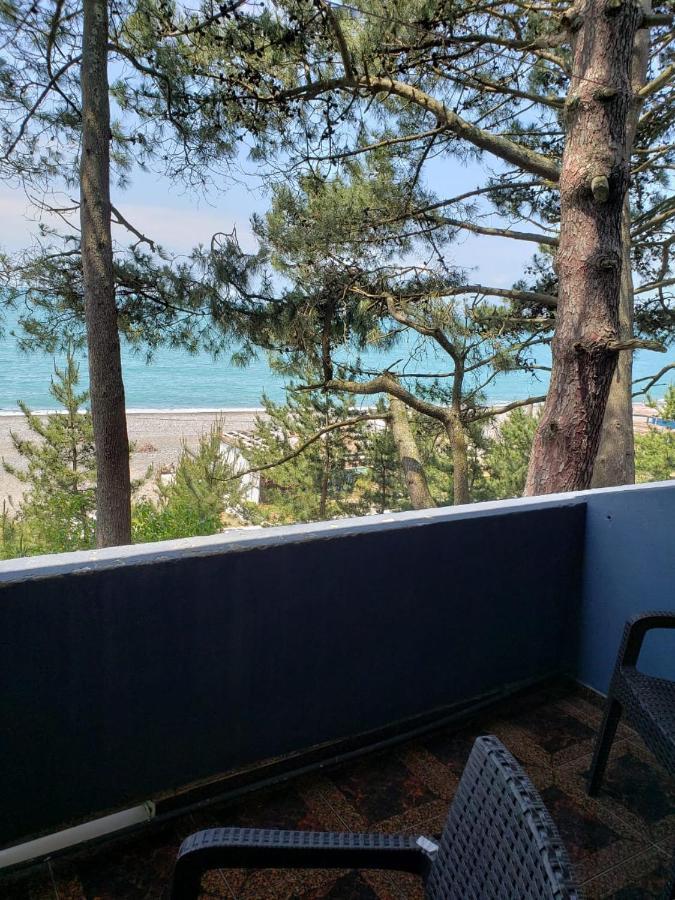 Midia Guest House Кобулети Екстериор снимка